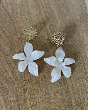 Boucles d’oreilles Jasmine nacrée