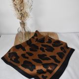 Foulard léopard